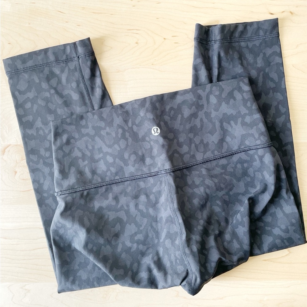 Lululemon Wunder Under Hi-Rise 1/2 tight 17”